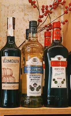 Il Doppio Pizzería & Delicatessen