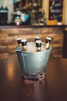 Amigos - Vinos Y Mas