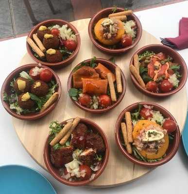 Amigos - Vinos Y Mas