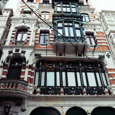 San Nicolás And Cía