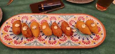 Peculiar Gastro Taberna