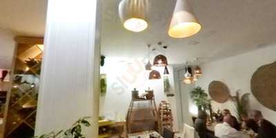 Poseidonia Restaurant