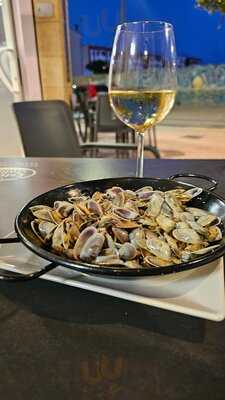 Nirvana Cafe - Photo 7