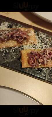 Mr. Raclette Cheese Bar - Photo 7