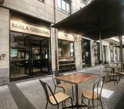 Mala Gissona Beer House El Antiguo