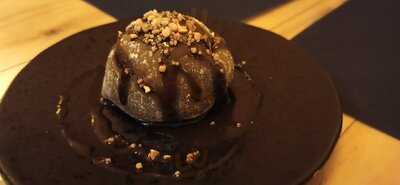 Tsubu Izakaya Japonés