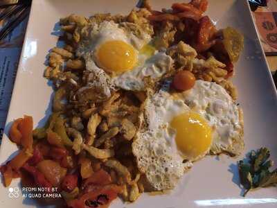 Cervezeria La Mar De Gambas