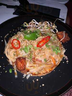 Restaurante Palillos Y Cuchillos, Cocina Street Food