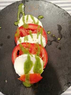 Estro Bistrot Italiano