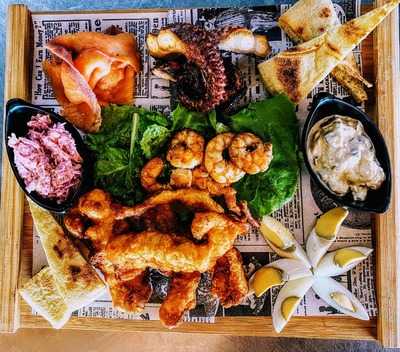 Tipsy Hammock Bar & Restaurant