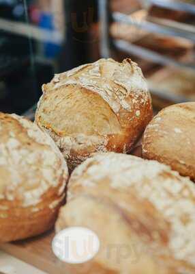 Santomás Sevilla Este