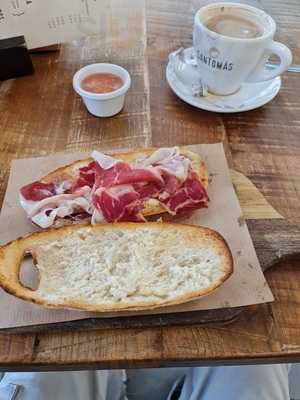 Santomás Sevilla Este