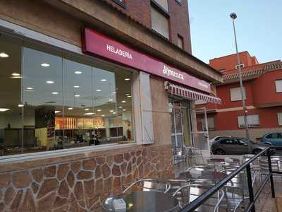 Heladeria La Jijonenca