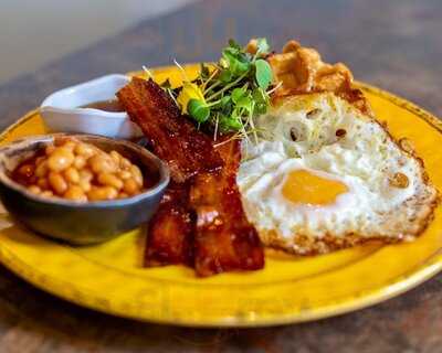 Amarillo Coffee & Lounge