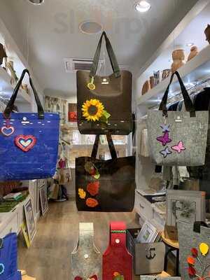 Algomás Tienda Gourmet Y Artesanía