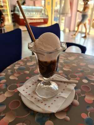 Heladeria La Jijonenca