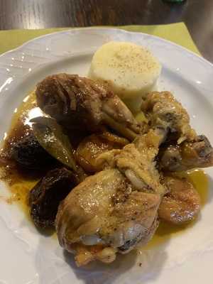 Bar Restaurant El Racó Del Pedraforca