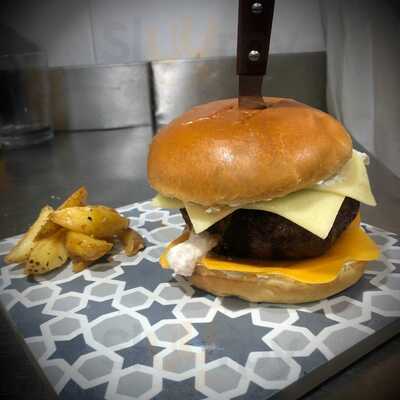 Bar De Tapas Lo Nuestro