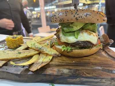 90 Millas Restaurante