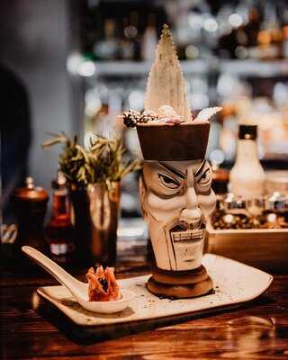 Quentin's American Bar