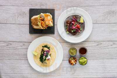 Los Jefes Tequila Bar And Kitchen