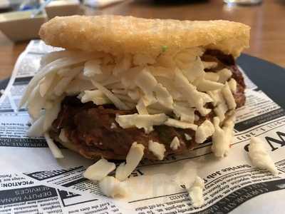 Estación Gato Negro