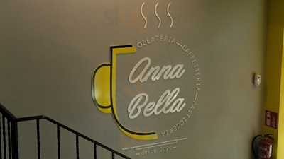 Anna Bella