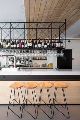 Airiños Taberna Mariñeira