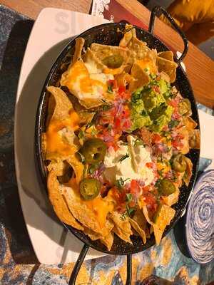 Saluka Restaurant & Lounge