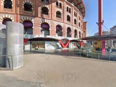 Saluka Restaurant & Lounge