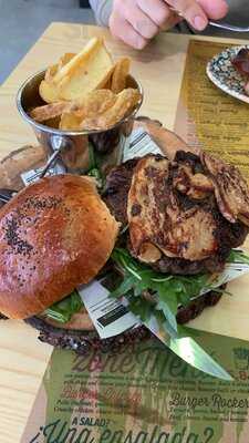 Rooster Burger And Grill