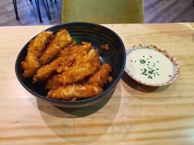 Streetgarden Café & Copas