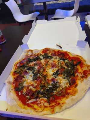 Mario Pizza Lavapies