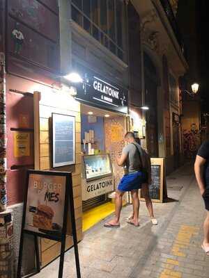 Gelatoink And Burgers