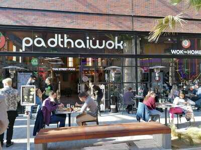 Padthaiwok. Cc. La Torre Outlet - Zaragoza