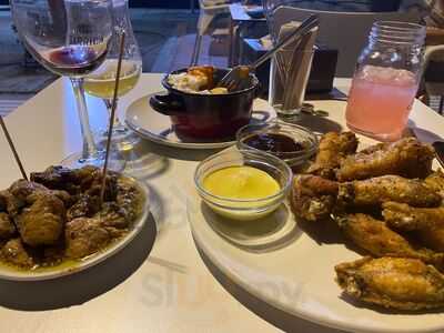 Los Metales Bar&kitchen