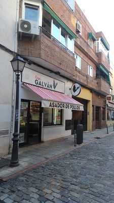 Asadores De Pollo Casa  Galván