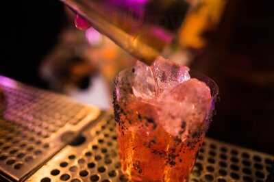 Alma Y Mezcla Cocktail Bar & Beverages