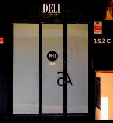 Deli Pastelería