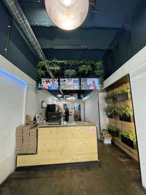 Tino, Esto No Es Una Pizza