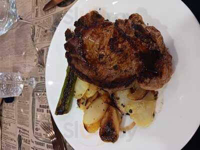 Cal Serret Bar Restaurant