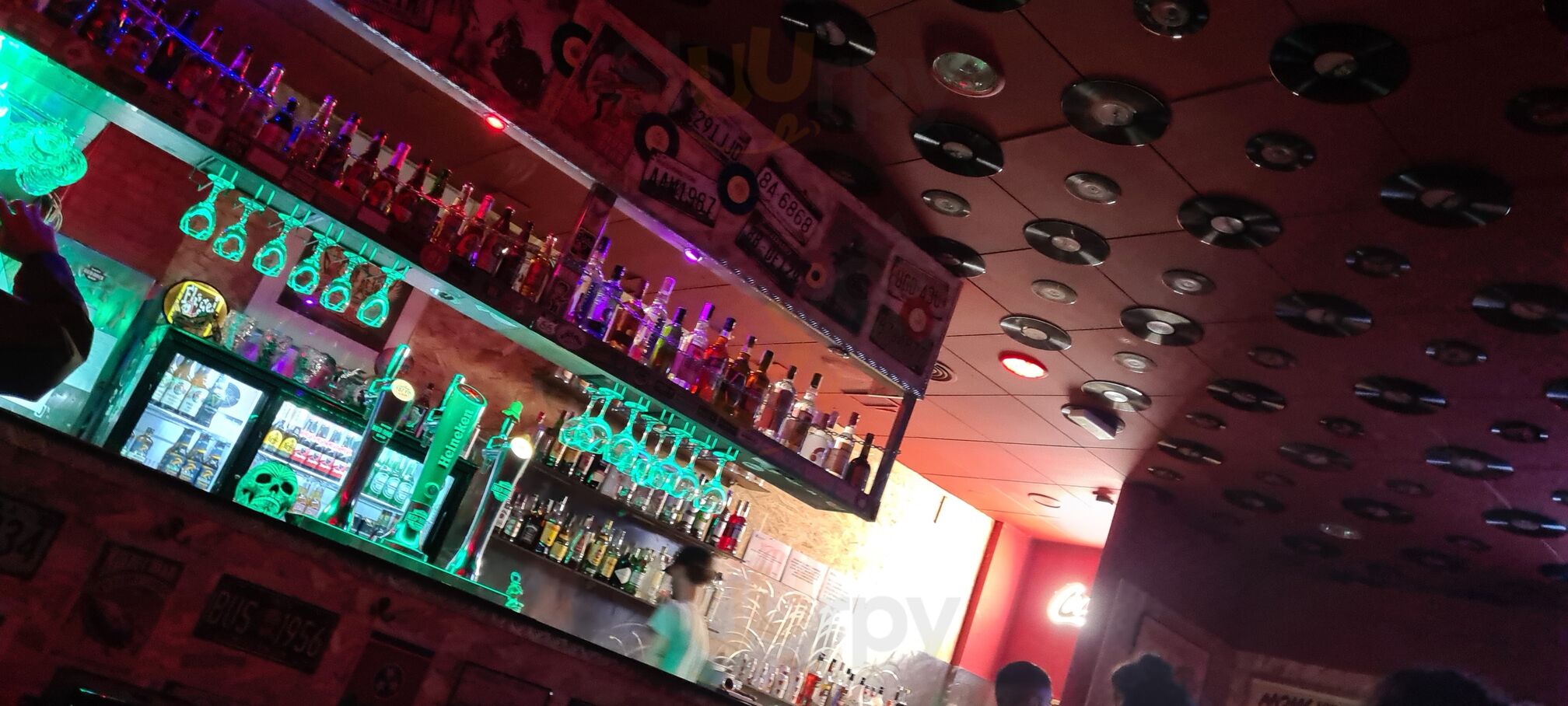 Rock And Road Bcn Bar