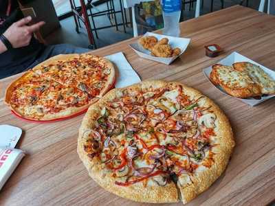 Pizza Hut