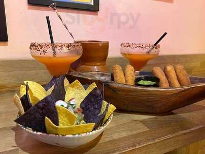 Chiwawa Mesa Y López