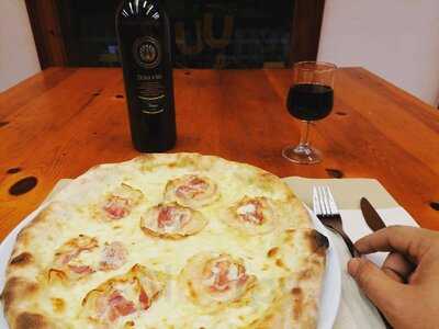 Fratelli Bretella Pizzeria