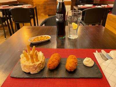 La Llar Arròs I Brases