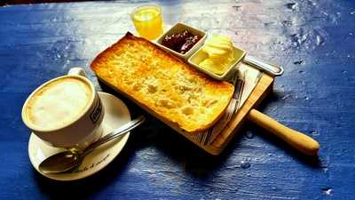 Arc House Café - Photo 7