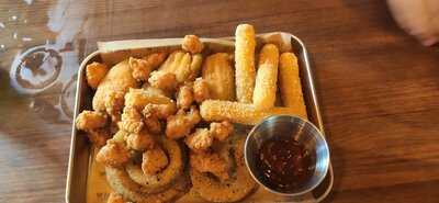 Wingz Chicken Factory