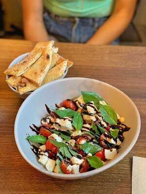 400 Grados Pizza - Maria De Molina