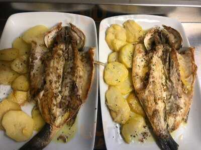 Cuyabros Food And Drink